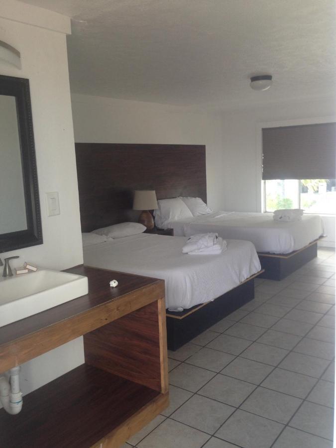 Banana Peel Resort Panama City Beach Exterior photo