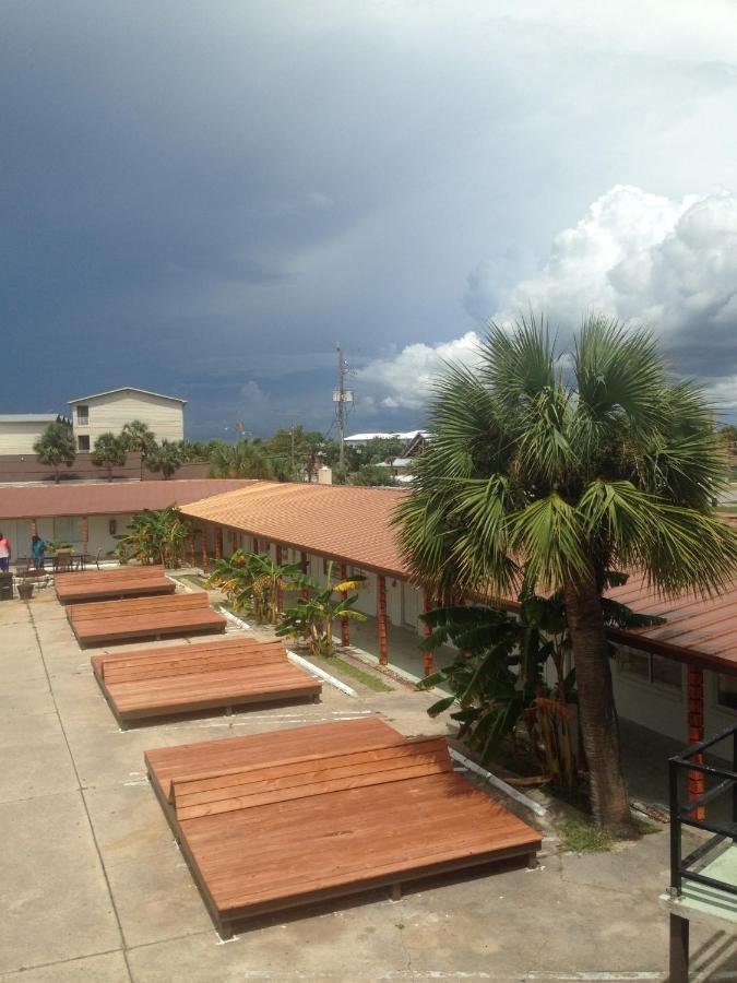 Banana Peel Resort Panama City Beach Exterior photo